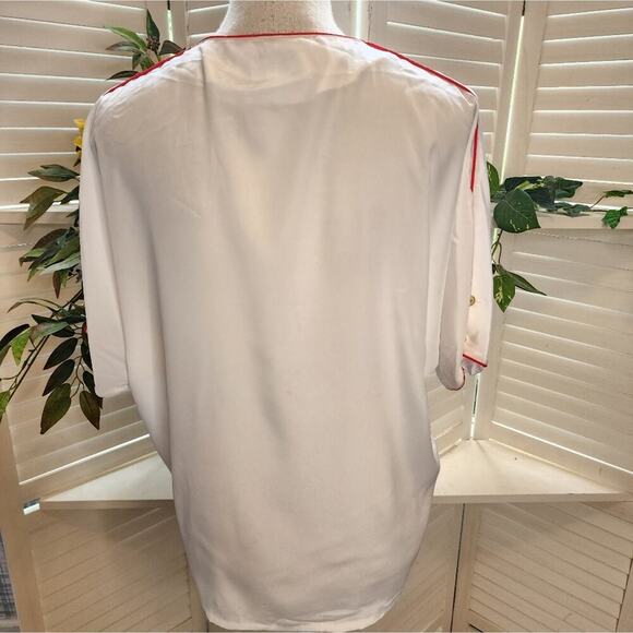 OSCAR DE LA RENTA WHITE BUTTON DOWN WITH RED ACCENTS SIZE 10 - Picture 5 of 6